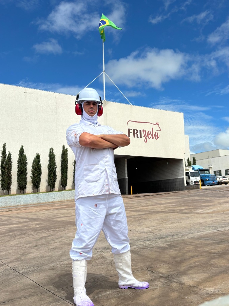 Artur Nantes no frigorífico